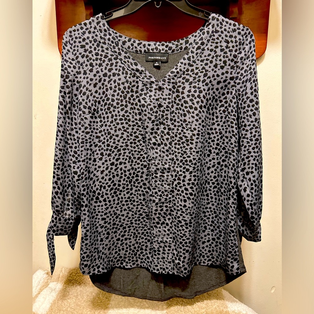 Fortune + Ivy Animal Print Blouse - M